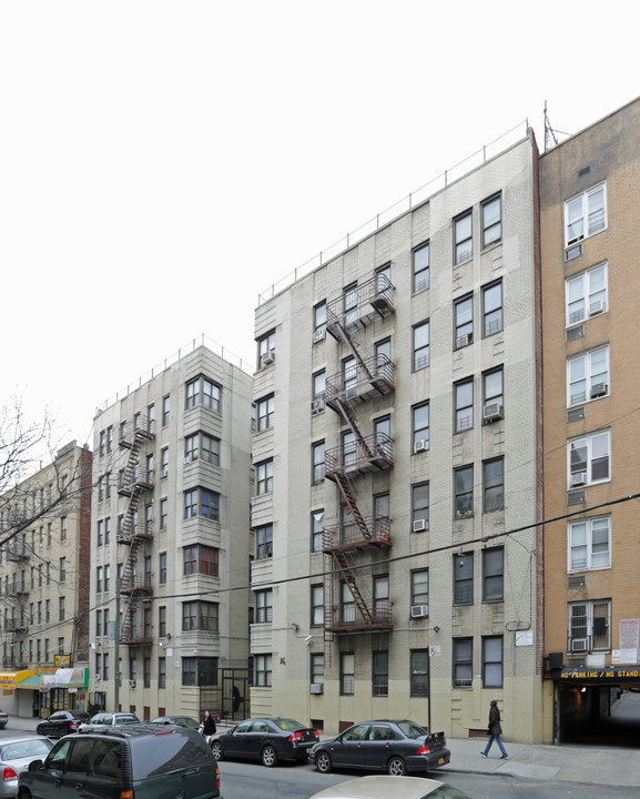 2641 Marion Ave in Bronx, NY - Building Photo