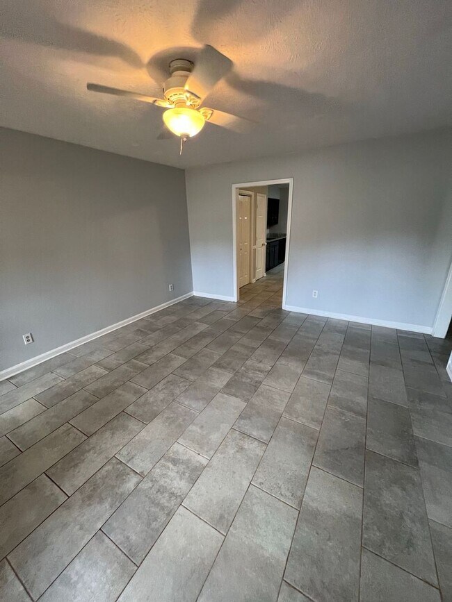 556-558 Whitehall Ln in Lawrenceville, GA - Building Photo - Building Photo