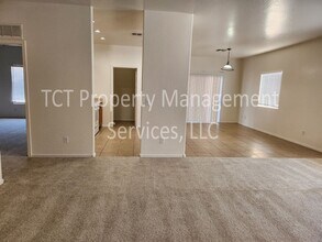 9262 W Sheridan St in Phoenix, AZ - Building Photo - Building Photo