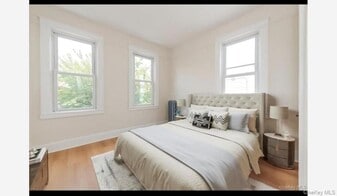 959 Van Nest Ave in Bronx, NY - Building Photo