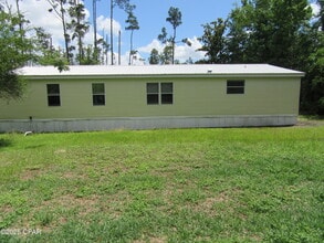 12013 Hibiscus St in Fountain, FL - Building Photo - Building Photo