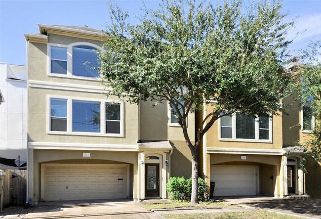 1613 Detering St, Unit 0121 in Houston, TX - Building Photo - Building Photo