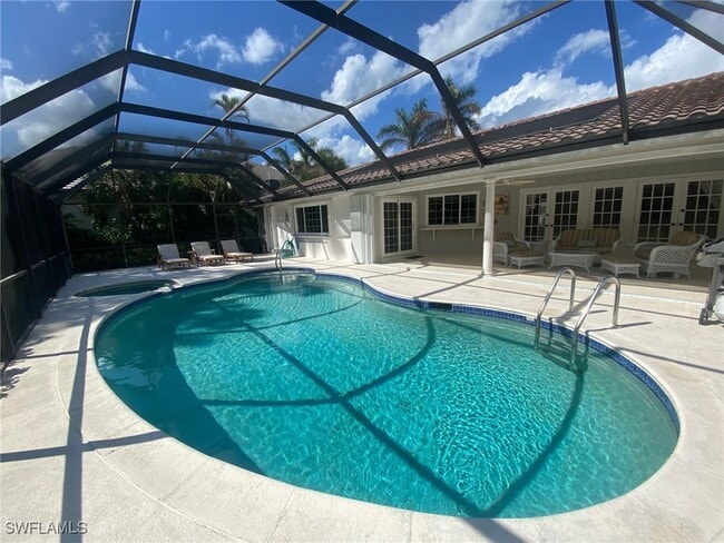 660 Regatta Rd in Naples, FL - Building Photo - Building Photo