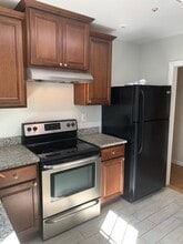 166 White St in Weymouth, MA - Building Photo - Building Photo