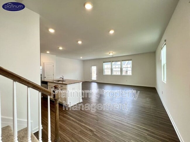 5770 Thornton Dr in Cumming, GA - Building Photo - Building Photo