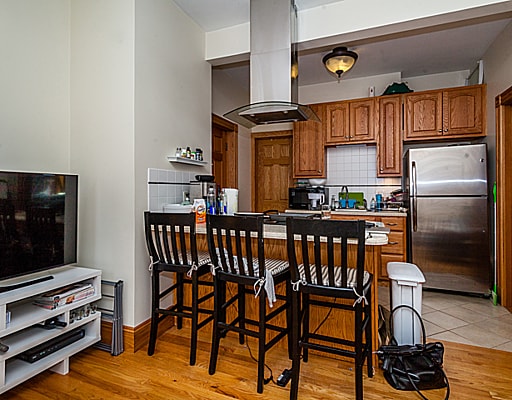 98 Myrtle St in Boston, MA - Foto de edificio - Building Photo