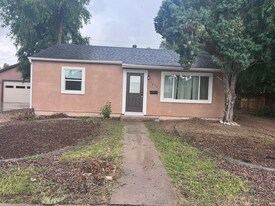 1211 Florence Ave in Colorado Springs, CO - Building Photo