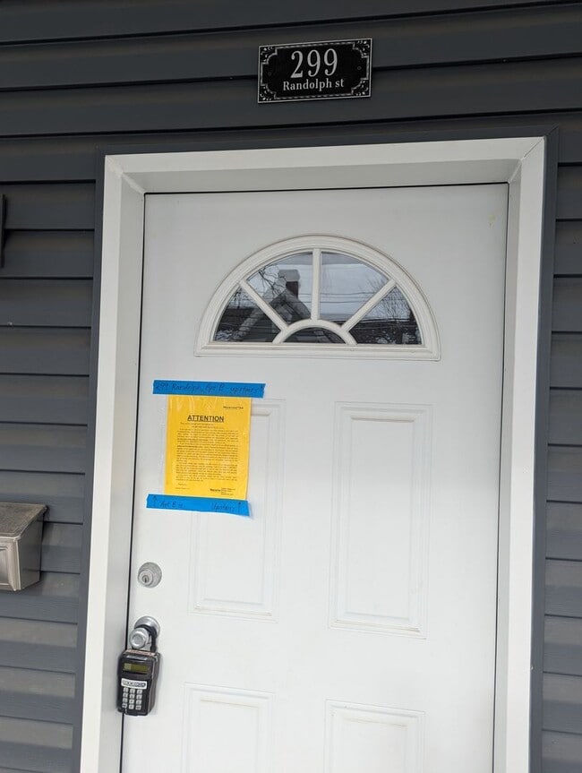 299-301-301 Randolph St in Meadville, PA - Building Photo - Building Photo