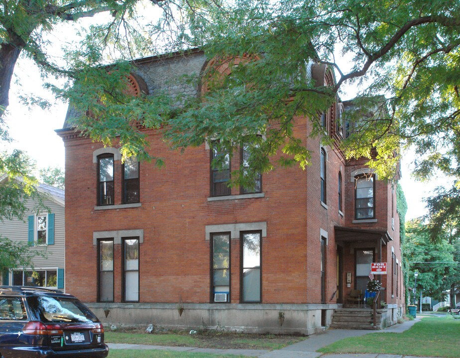 71-73 MARSHALL St in Rochester, NY - Foto de edificio