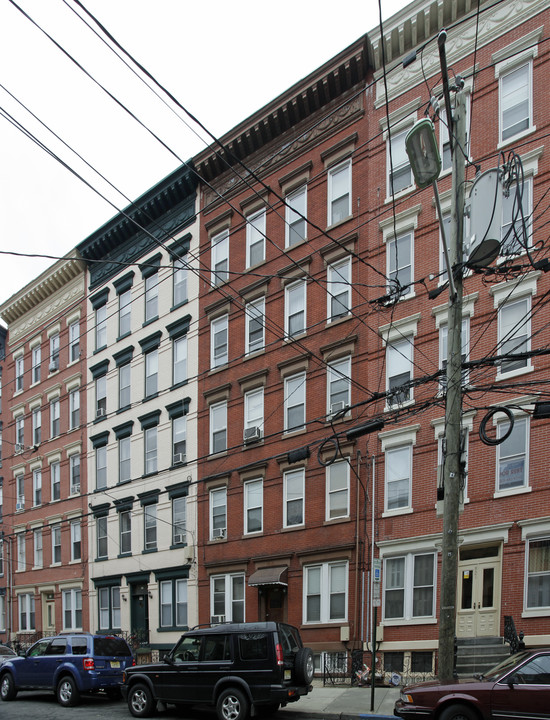 923 Park Ave in Hoboken, NJ - Foto de edificio