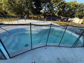 13530 52nd Ct N in West Palm Beach, FL - Building Photo