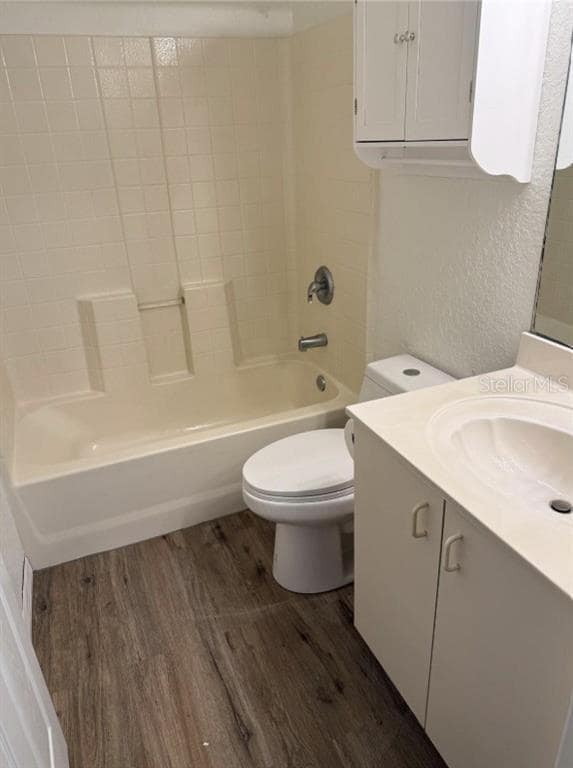 1055 Bismarck Rd in Punta Gorda, FL - Building Photo - Building Photo