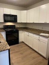 8784 Par Ln in Rogers, AR - Building Photo - Building Photo