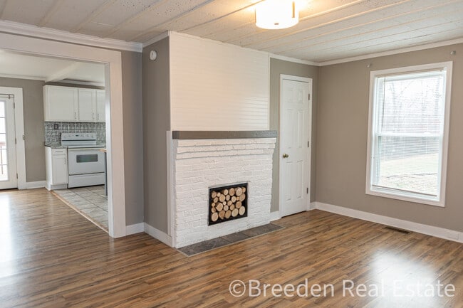 4515 Johnson Bridge Rd in Hickory, NC - Building Photo - Building Photo