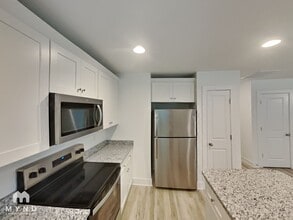 505 E Robinson St in Dallas, NC - Building Photo - Building Photo