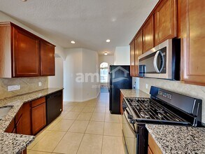 2303 Cantabria Ln in League City, TX - Building Photo - Building Photo