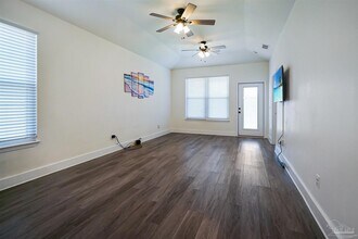 5214 Arrowhead Rd in Pensacola, FL - Building Photo - Building Photo