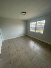 757 NW 95th Terrace-Unit -759 in Miami, FL - Building Photo - Building Photo