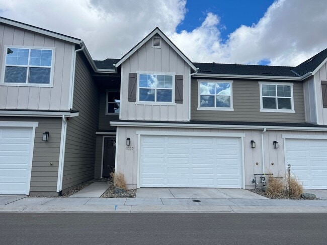 property at 1022 Home Stretch Ln