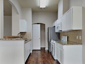 19710 River Pointe Ln in Katy, TX - Building Photo - Building Photo