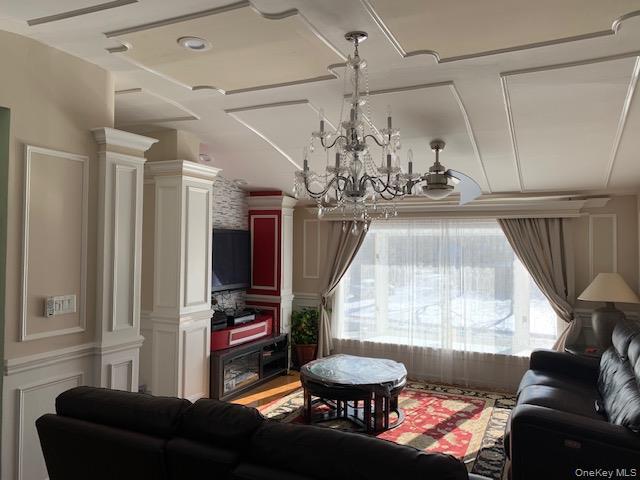 property at 14 Branch Ln