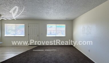 15946 Orange St in Hesperia, CA - Building Photo - Building Photo