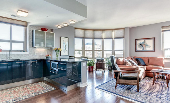 property at 888 N Quincy St