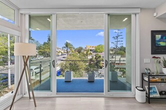 2887 B St in San Diego, CA - Building Photo - Building Photo