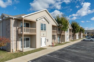 McCormick Manor in West Lafayette, IN - Building Photo