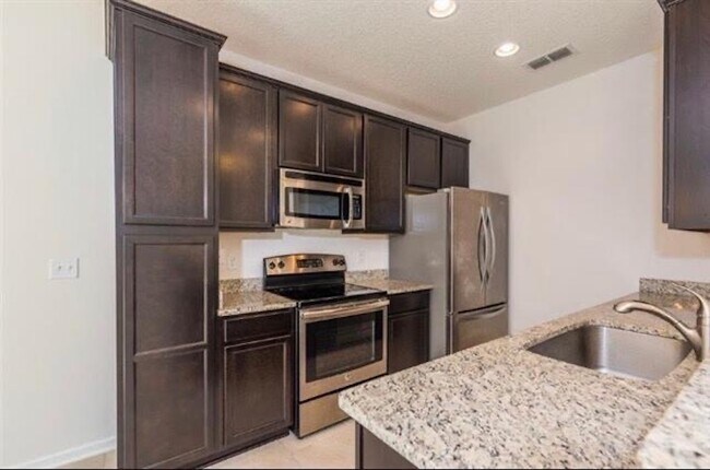 property at 126 Moultrie Village Ln