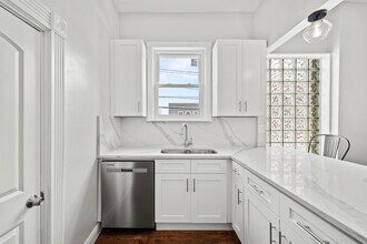 3214 W Division St in Chicago, IL - Building Photo - Building Photo