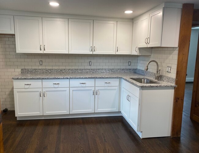 98 Broadway, Unit 2nd floor