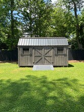 809 Edgewood Dr in Jacksonville, NC - Building Photo - Building Photo