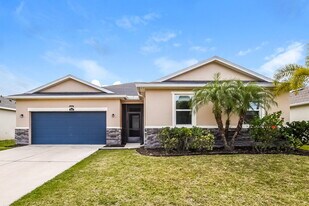 2951 Boating Boulevard in Kissimmee, FL - Building Photo