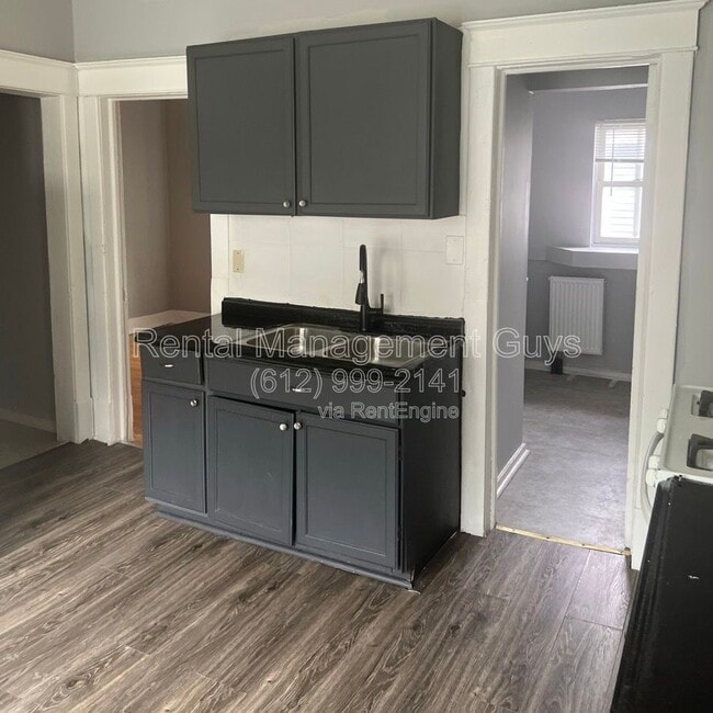 property at 1015 N Humboldt Ave