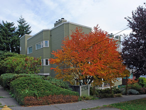 Emerald Vista in Seattle, WA - Building Photo - Building Photo