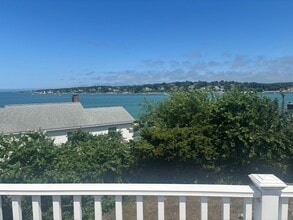 3 Point Rd in Gloucester, MA - Building Photo - Building Photo