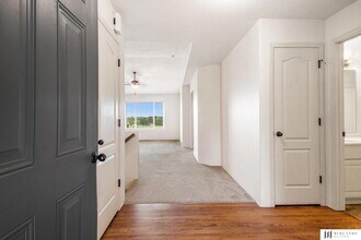 19615 Marinda St in Omaha, NE - Building Photo - Building Photo