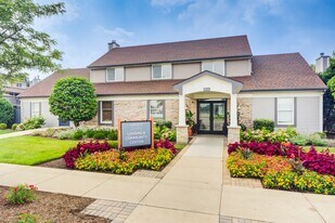 Haven on Long Grove in Aurora, IL - Building Photo