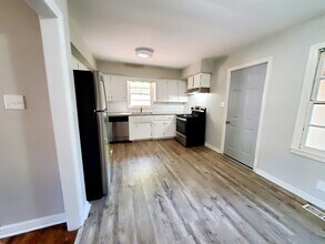 117 Meadow Dr in Madison, AL - Building Photo - Building Photo