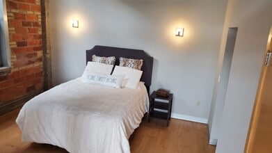 521 S 7th St, Unit 424 in Minneapolis, MN - Building Photo - Building Photo
