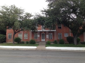 553 Club Dr in San Antonio, TX - Building Photo - Building Photo