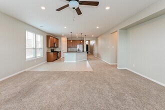 25322 Squire Knoll St in Katy, TX - Foto de edificio - Building Photo