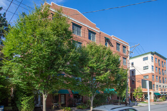 Cambridge Square in Ardmore, PA - Building Photo - Building Photo