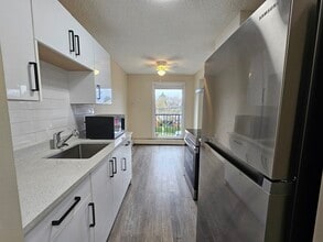 46117 Gore Ave in Chilliwack, BC - Building Photo - Building Photo