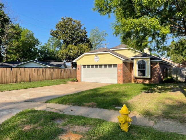 1336 Pecan Square in Bossier City, LA - Building Photo - Building Photo