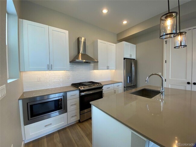 3539 S Pennsylvania St in Englewood, CO - Foto de edificio - Building Photo