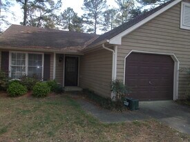 1617 Jamestown Ct in New Bern, NC - Building Photo