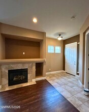 5939 Quintessa Ct in Sparks, NV - Foto de edificio - Building Photo