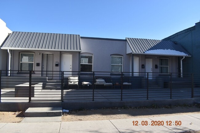property at 3014 N Downing St